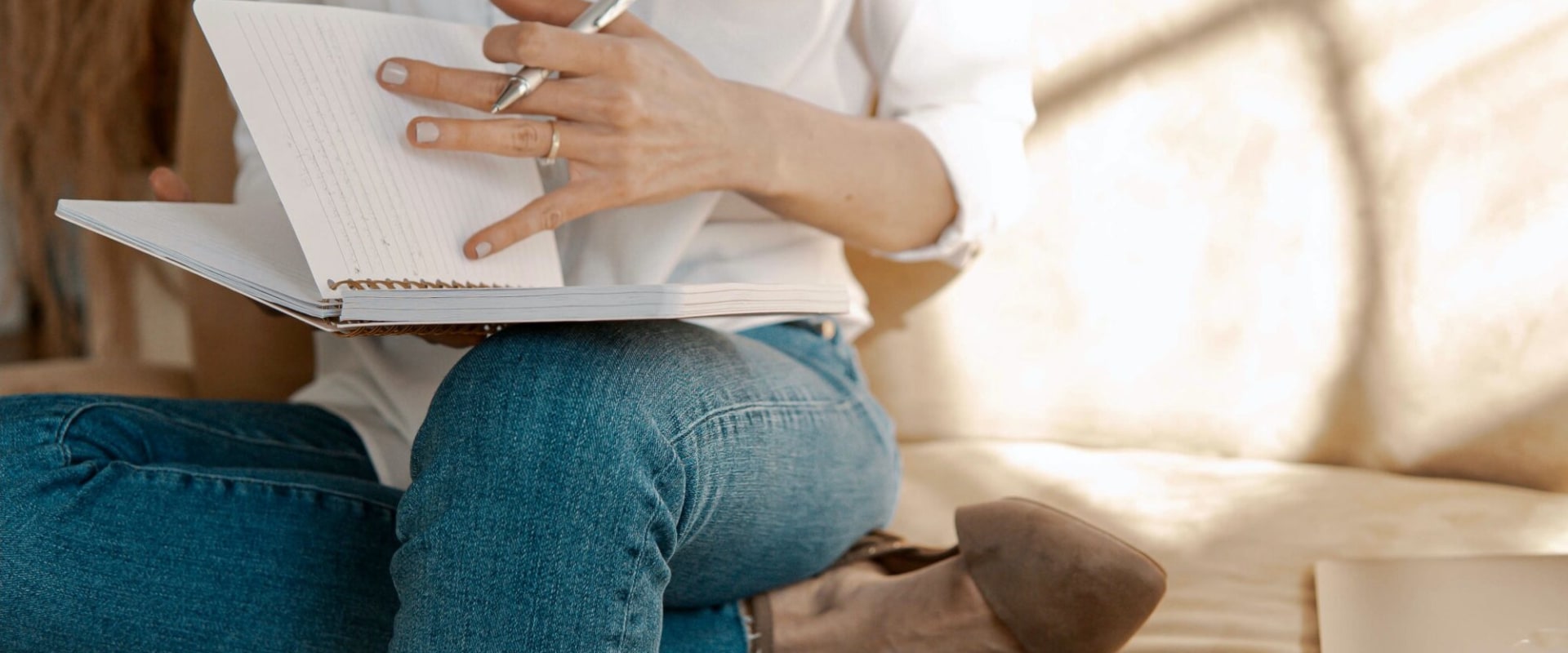 The Ultimate Guide to Attracting Customers as a Marketing Consultant